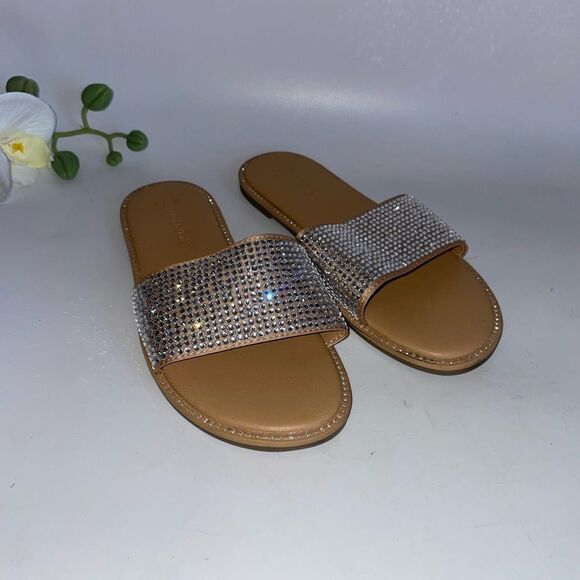 Cat & Jack Gold and Silver Sparkly Sandals - Picture 2 of 8